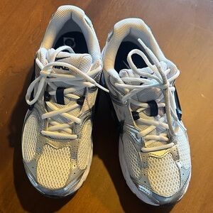 White and Gray Nike Sneakers / worn once